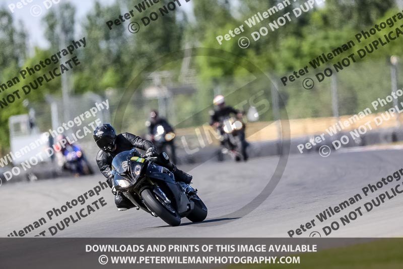 donington no limits trackday;donington park photographs;donington trackday photographs;no limits trackdays;peter wileman photography;trackday digital images;trackday photos